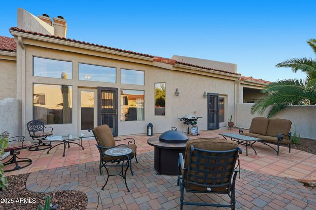 8762 E Sandtrap Court, Gold Canyon, AZ 85118