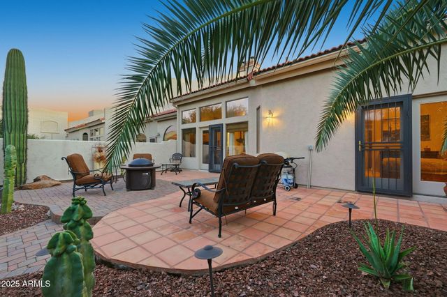 8762 E Sandtrap Court, Gold Canyon, AZ 85118