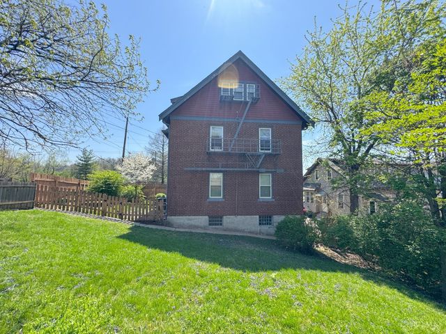 64 E Mitchell Avenue, St Bernard, OH 45217
