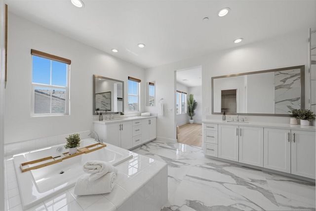 1124 Camino Levante, Chula Vista, CA 91913