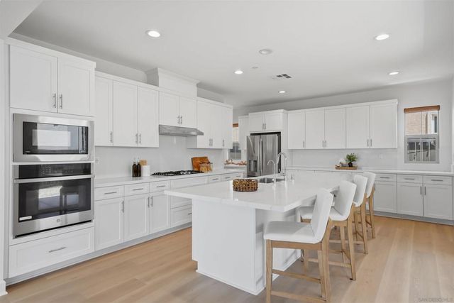 1124 Camino Levante, Chula Vista, CA 91913
