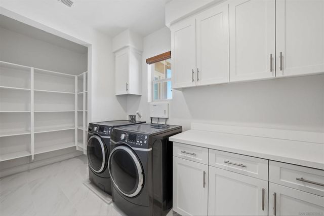 1124 Camino Levante, Chula Vista, CA 91913