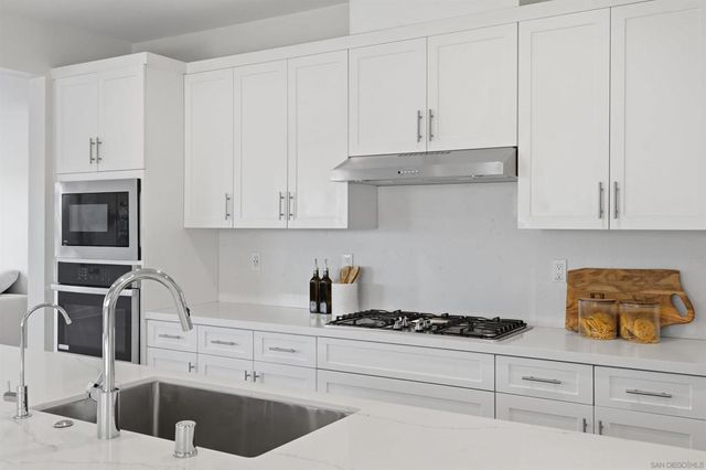 1124 Camino Levante, Chula Vista, CA 91913