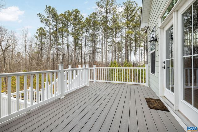 186 BLACKBERRY PL, Zion Crossroads, VA 22942