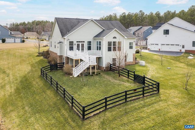 186 BLACKBERRY PL, Zion Crossroads, VA 22942