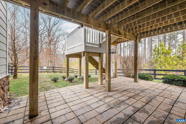 186 BLACKBERRY PL, Zion Crossroads, VA 22942