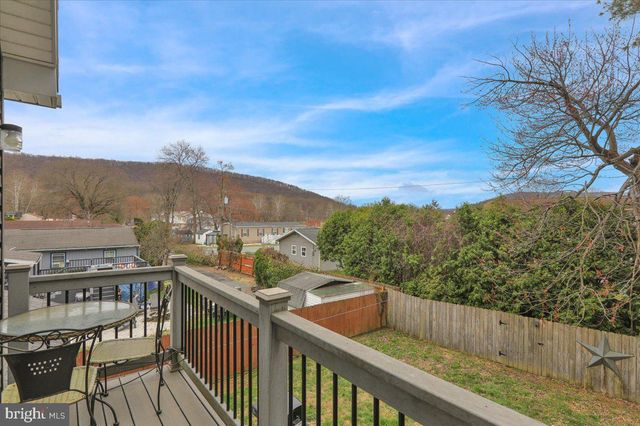 226 MONTGOMERY AVE, Reading, PA 19606