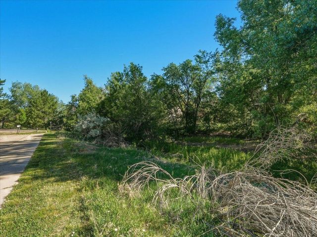 2115 Ranch Dr, Denver, CO 80234