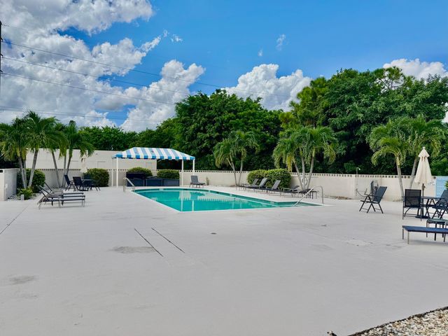5910 MORNINGSTAR Circle 306, Delray Beach, FL 33484