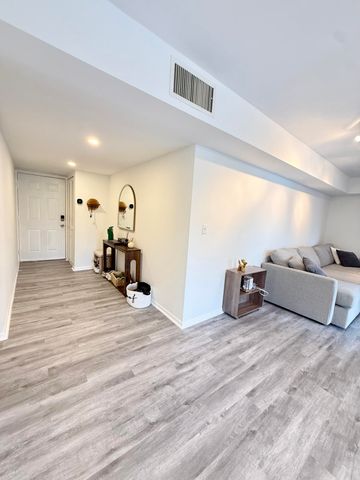5910 MORNINGSTAR Circle 306, Delray Beach, FL 33484