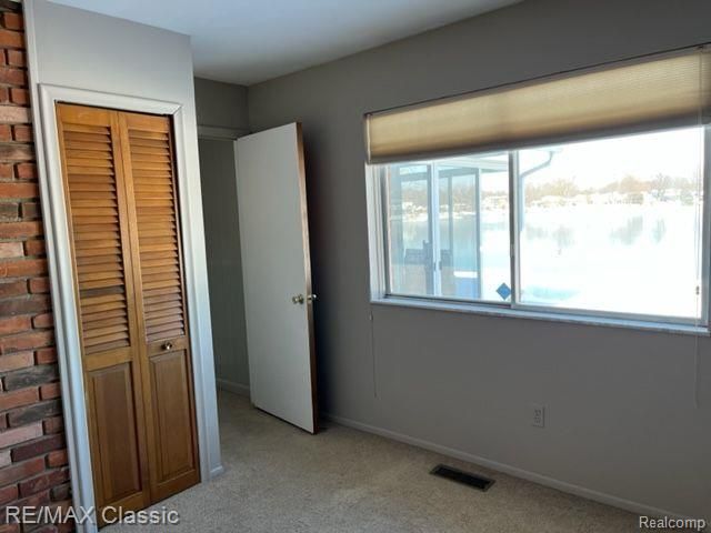 1587 Three Lakes Drive, Troy, MI 48085