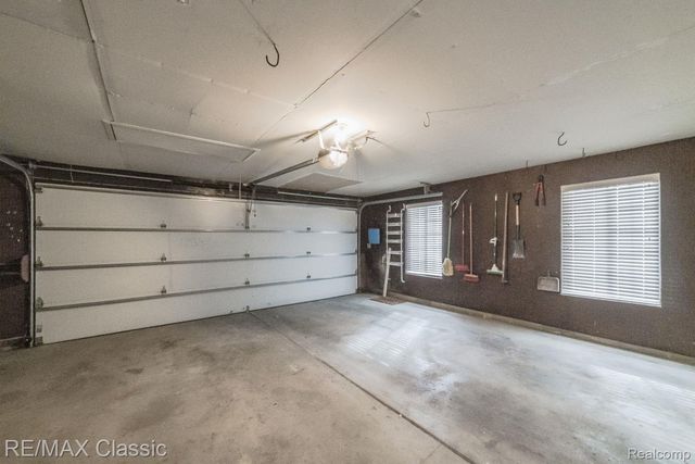 1587 Three Lakes Drive, Troy, MI 48085