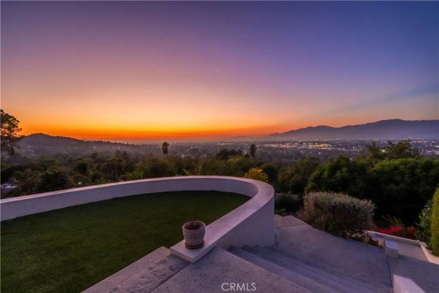 2333 N Coronet Court, Covina, CA 91724