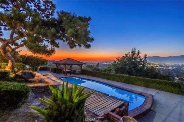 2333 N Coronet Court, Covina, CA 91724