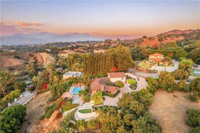 2333 N Coronet Court, Covina, CA 91724