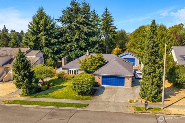 3902 Larchmont Avenue NE, Tacoma, WA 98422