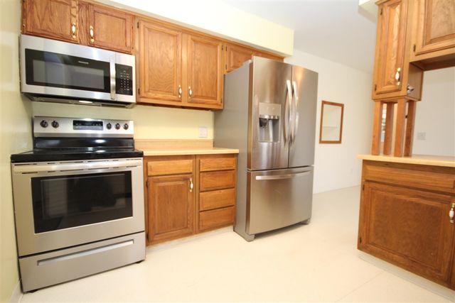 9009 E Main Street, Galesburg, MI 49053