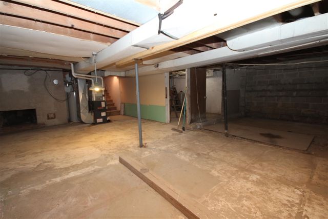 9009 E Main Street, Galesburg, MI 49053