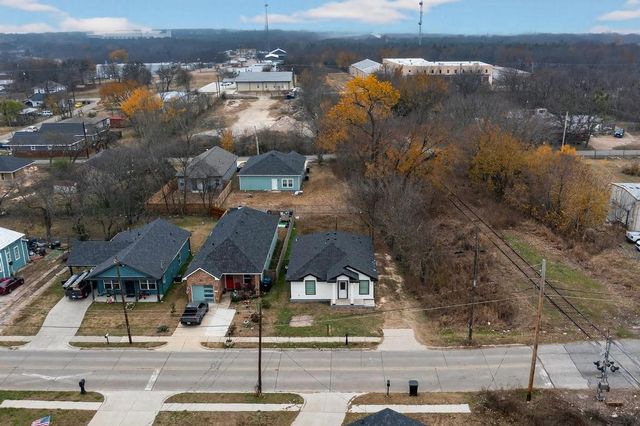 3304 Wellington Street, Greenville, TX 75401