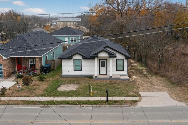 3304 Wellington Street, Greenville, TX 75401