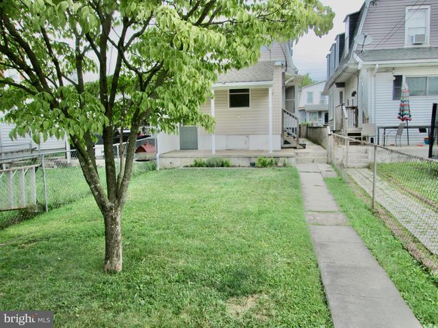 2248 READING AVE, Reading, PA 19609
