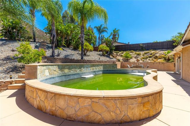 24384 Rutherford, Ramona, CA 92065