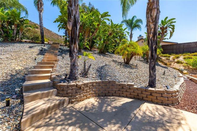 24384 Rutherford, Ramona, CA 92065