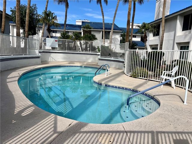 1800 Clubhouse Drive C25, Bullhead City, AZ 86442