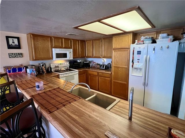 1800 Clubhouse Drive C25, Bullhead City, AZ 86442