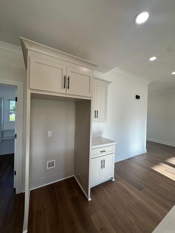 20 Albion CT., Cabot, AR 72023