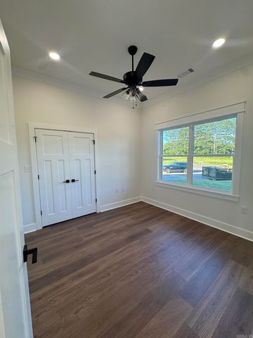 20 Albion CT., Cabot, AR 72023