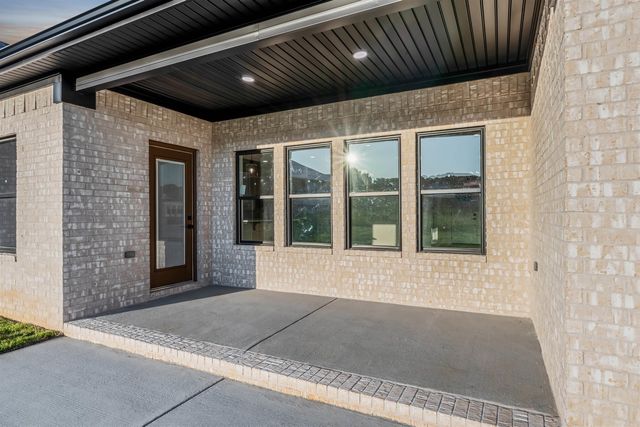 20 Albion CT., Cabot, AR 72023