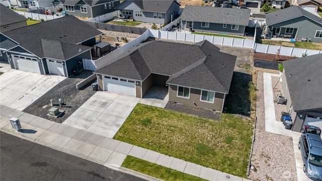 1404 W Century Street, Moses Lake, WA 98837