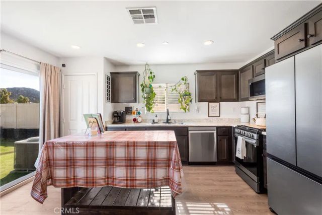 29460 Bamboo Court, Winchester, CA 92596