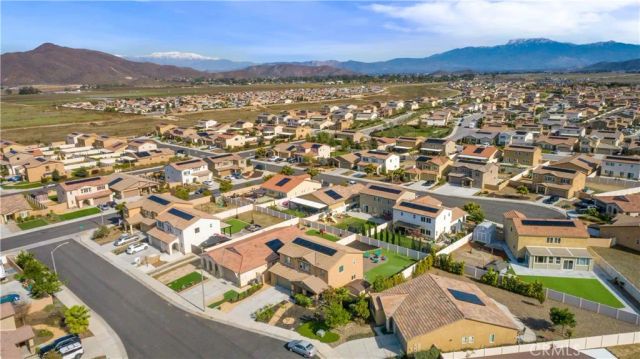 29460 Bamboo Court, Winchester, CA 92596