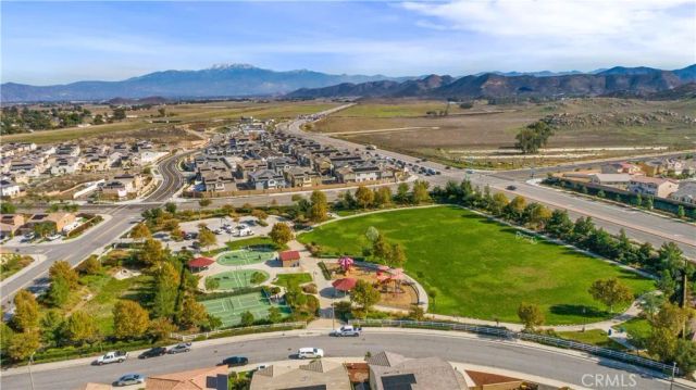 29460 Bamboo Court, Winchester, CA 92596