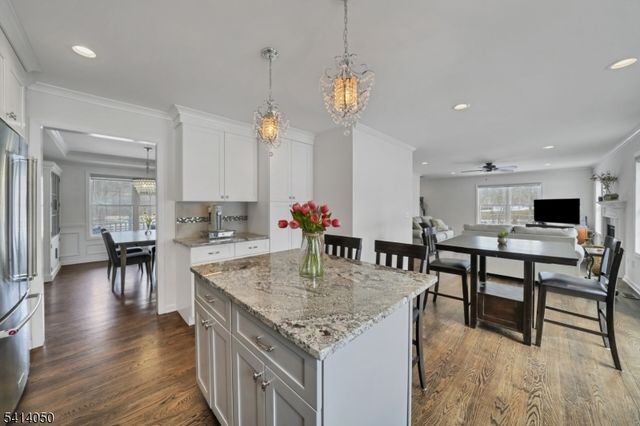 257 Bartley Rd, Washington Twp., NJ 07853