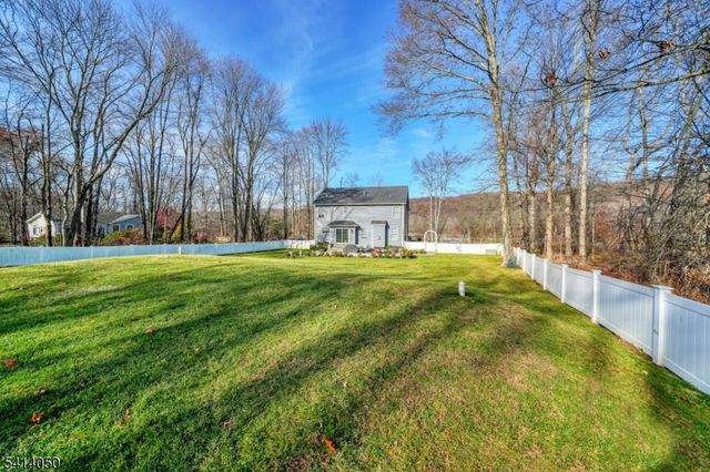 257 Bartley Rd, Washington Twp., NJ 07853