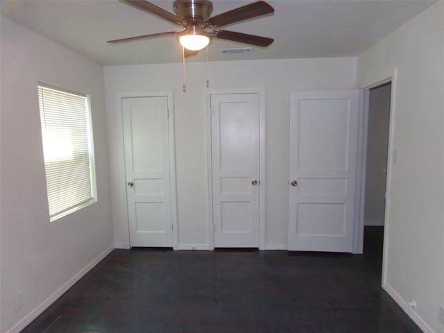 3423 Texas Drive, Dallas, TX 75211
