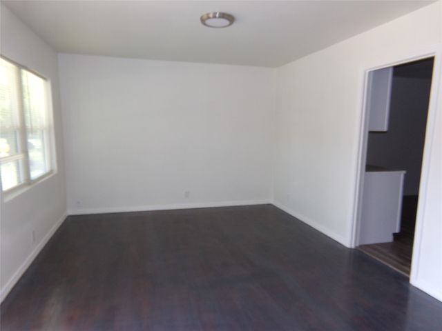 3423 Texas Drive, Dallas, TX 75211