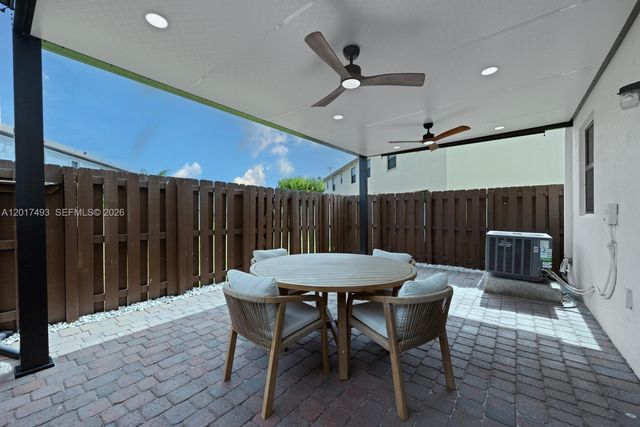 11745 SW 238th St, Homestead, FL 33032