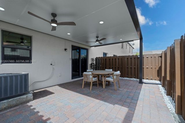 11745 SW 238th St, Homestead, FL 33032