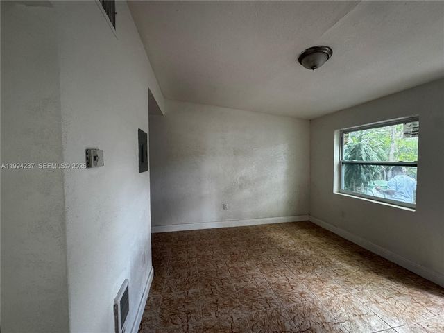 1950 Washington Avenue 2, Opa-Locka # 2, Opa Locka, FL 33054