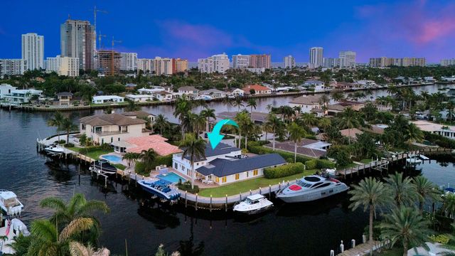 2593 SE 9th Street, Pompano Beach, FL 33062