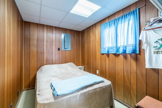 2975 S Scotty Drive, Pleasant Lake, IN 46779