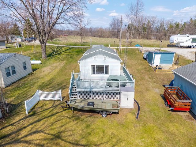 2975 S Scotty Drive, Pleasant Lake, IN 46779