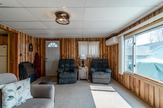 2975 S Scotty Drive, Pleasant Lake, IN 46779