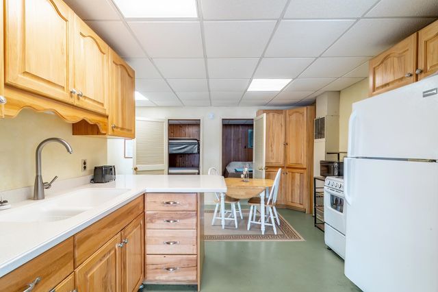 2975 S Scotty Drive, Pleasant Lake, IN 46779