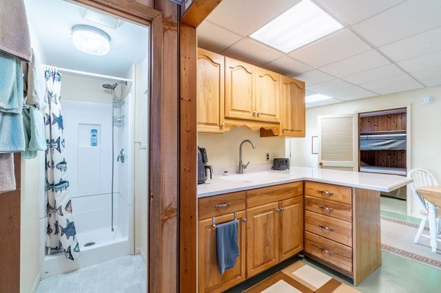 2975 S Scotty Drive, Pleasant Lake, IN 46779