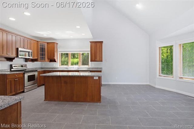 11910 Scott Road, Davisburg, MI 48350